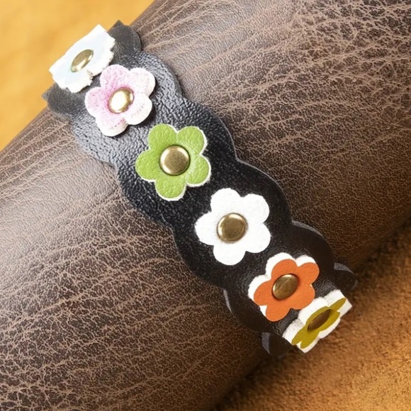Multi Color Leather Bracelet - Picture 3 of 9